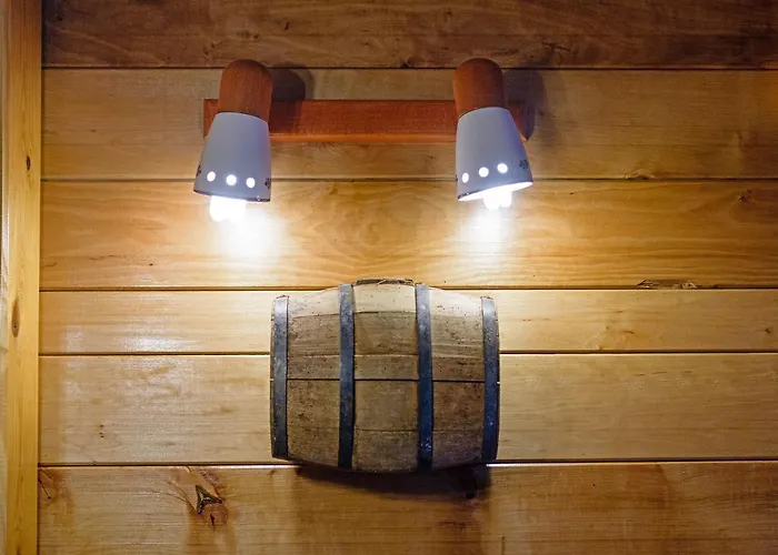 Osmak In Gusti Laz בית נופש