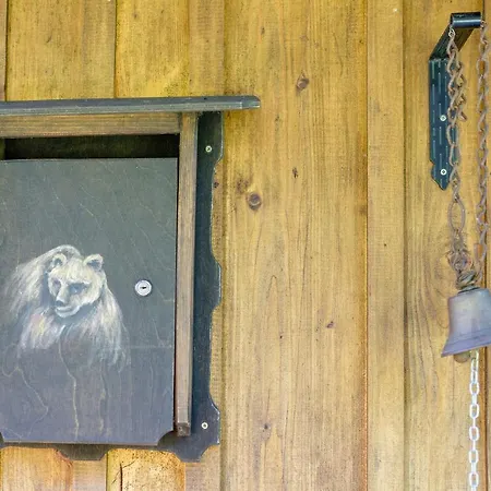 Osmak In Gusti Laz Feriehus