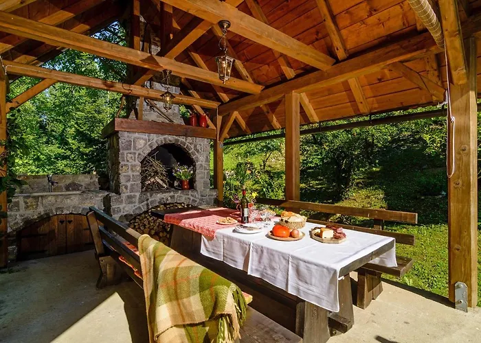 Tatil Evi Osmak In Gusti Laz *